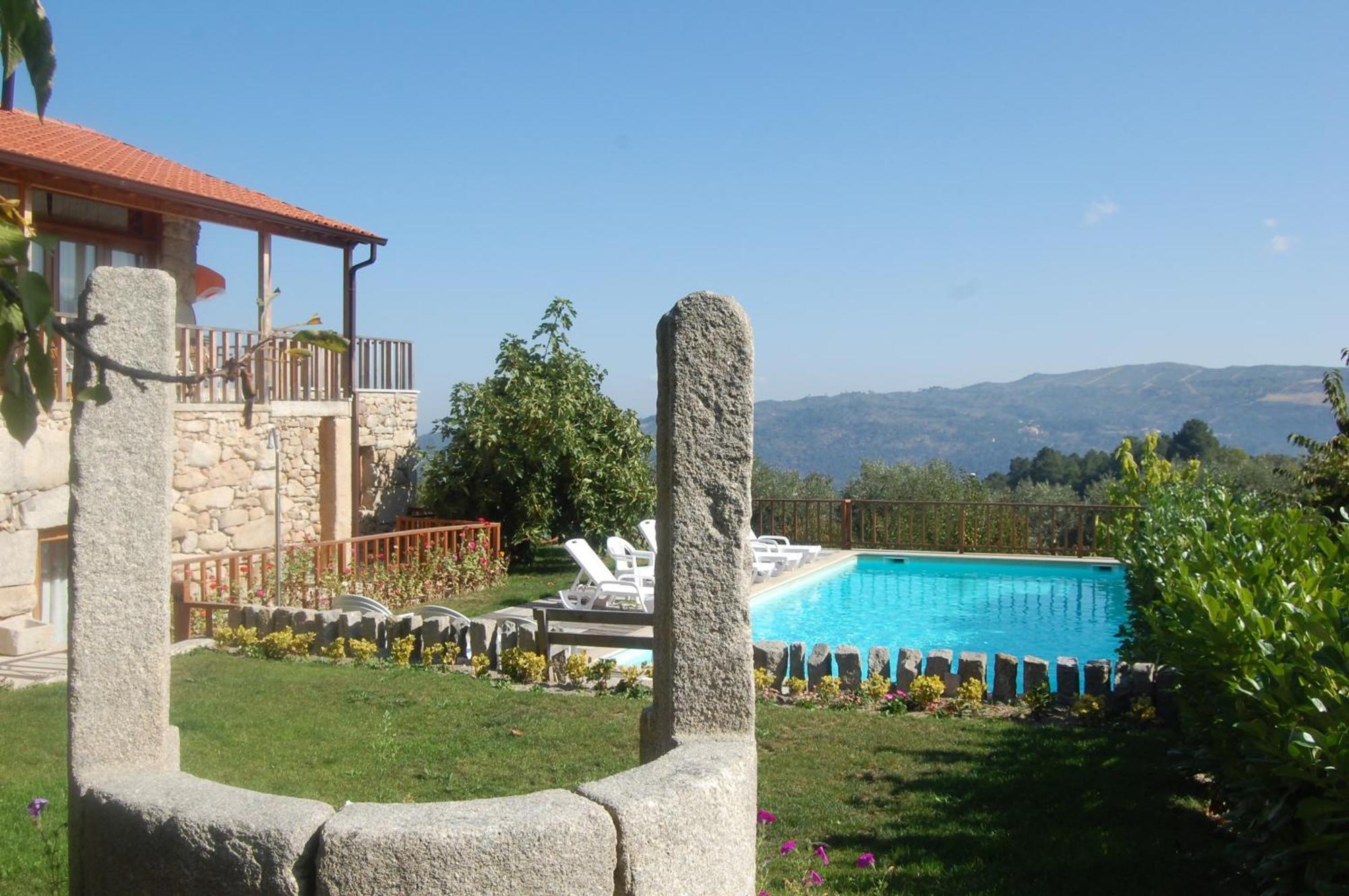 Maison d'hôtes Outros Tempos Turismo De Aldeia Aricera