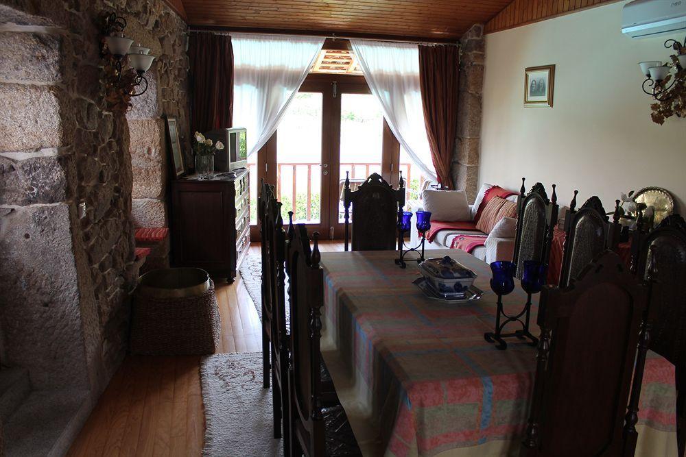 Outros Tempos Turismo De Aldeia Maison d'hôtes 4*