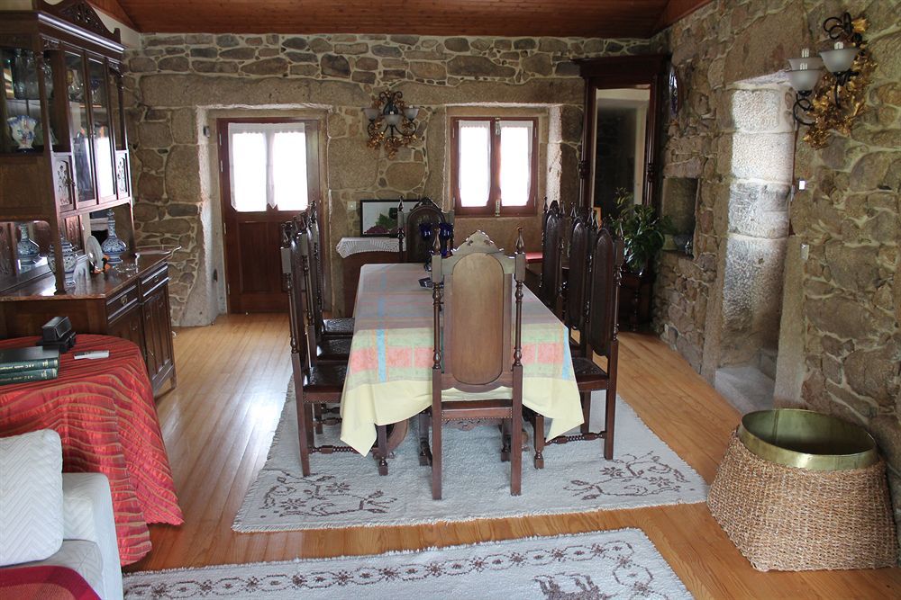 Maison d'hôtes Outros Tempos Turismo De Aldeia Aricera